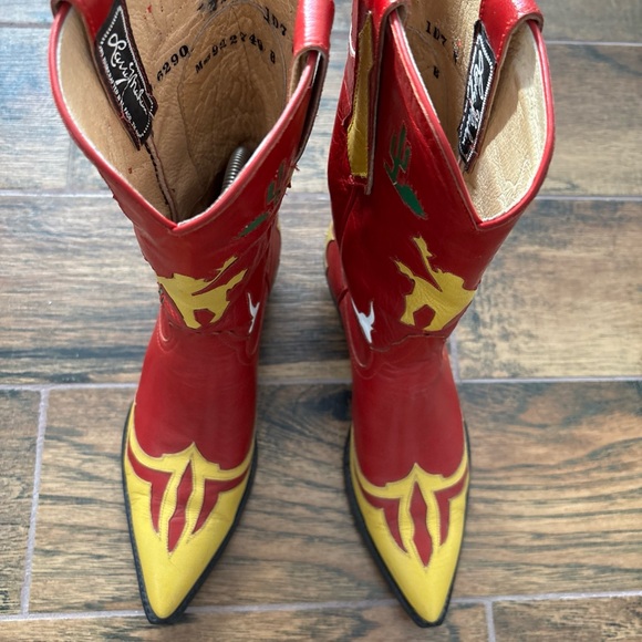 Larry Mahan Shoes - Larry Mahan Vintage Red and Yellow Western Cowgirl Flashy Boots 7.5B